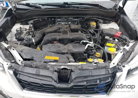 2018 Subaru Forester 2.5I Touring z USA, uszkodzony, nr VIN JF2SJAWC5JH613121